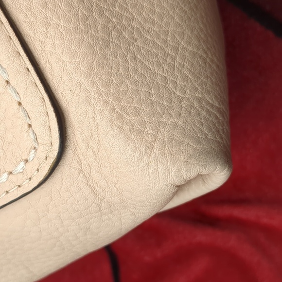 Vera Bradley pink purse - Picture 9 of 16